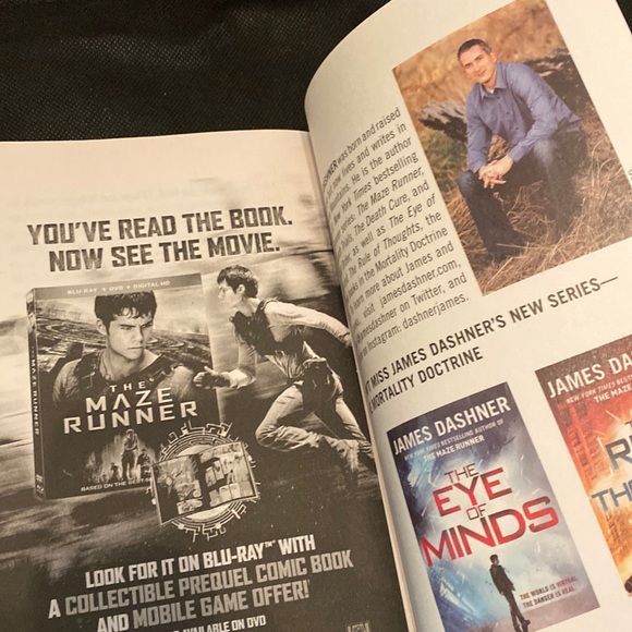 James Dashner- “The Maze Runner Series- The Scorch Trials” (Book 2)used - Picture 7 of 7